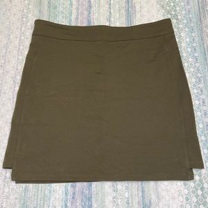 Medium Forever 21 Green Skirt